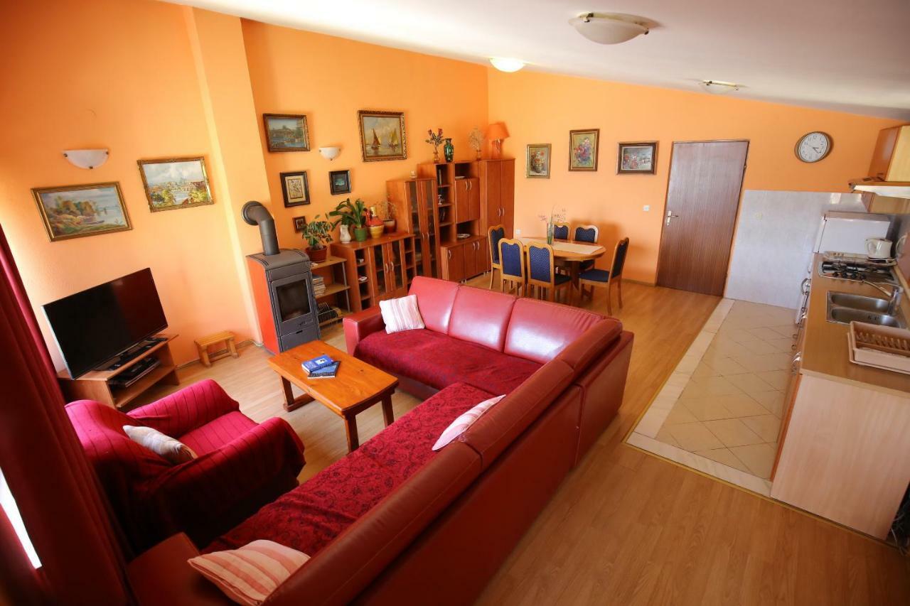 Apartment And Rooms Roko Zaglav Eksteriør billede