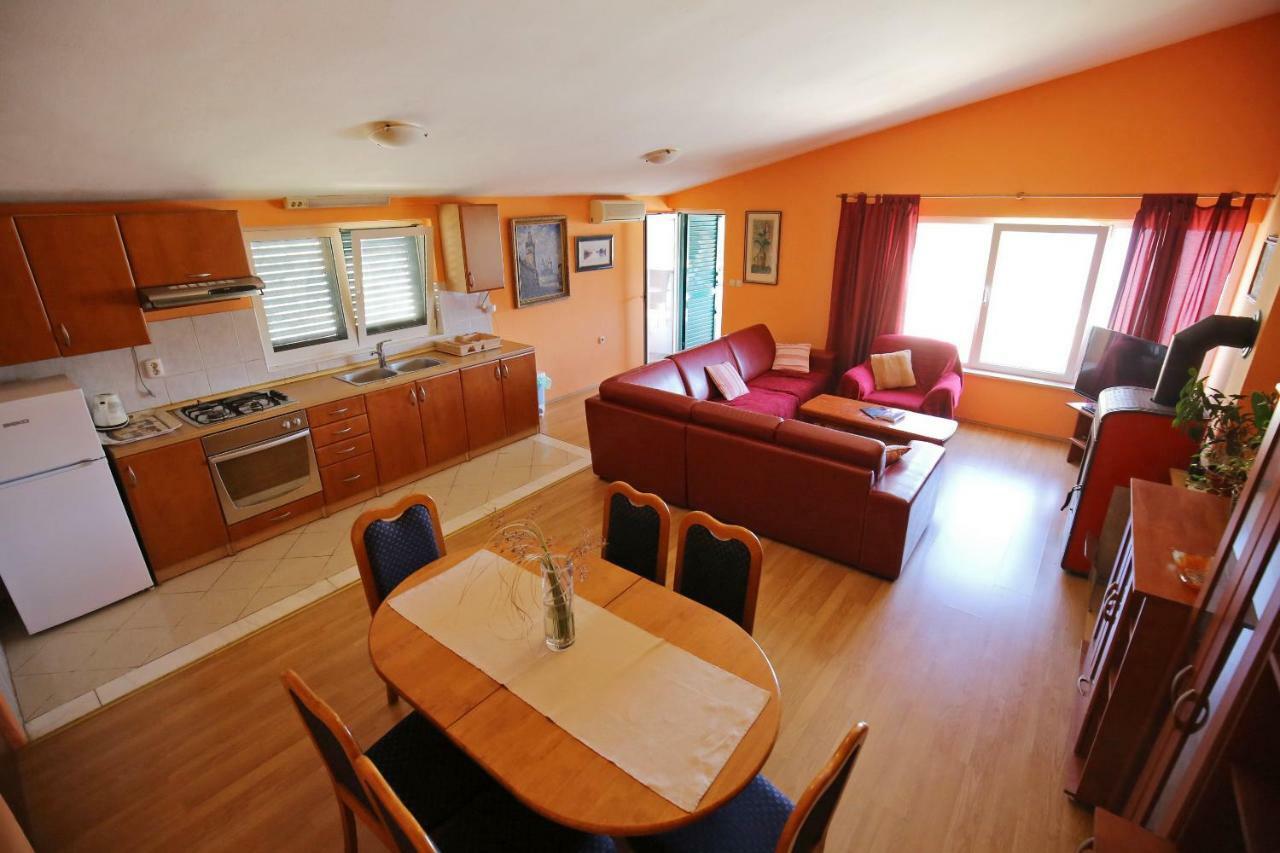 Apartment And Rooms Roko Zaglav Eksteriør billede